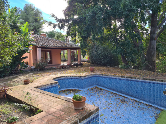 Qlistings House - Villa in Las Brisas, Costa del Sol image 3